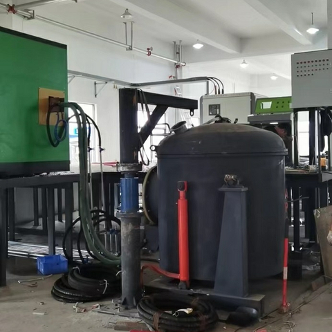 立式真空中频感应熔炼炉